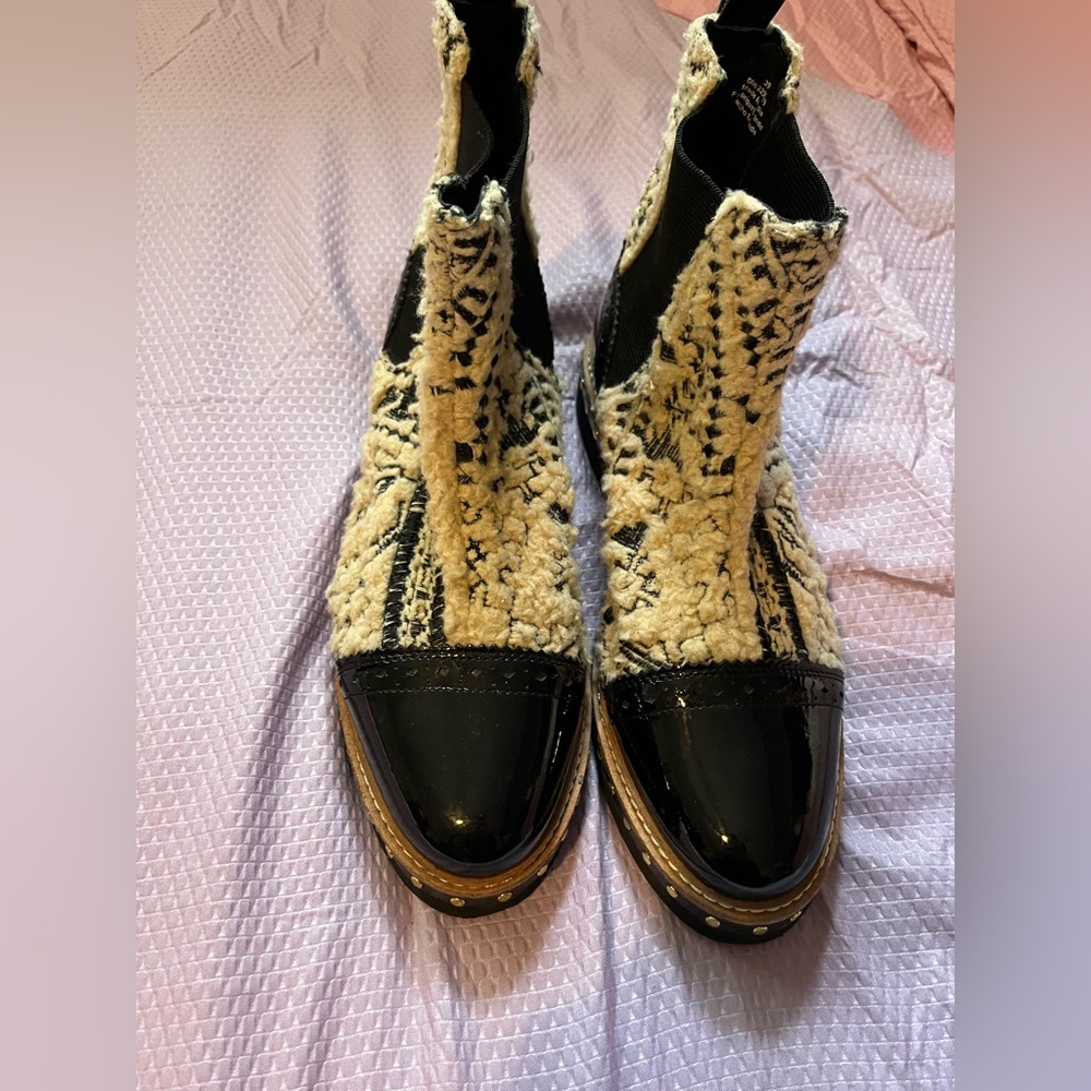 Free People Black and Cream Ankle Boots